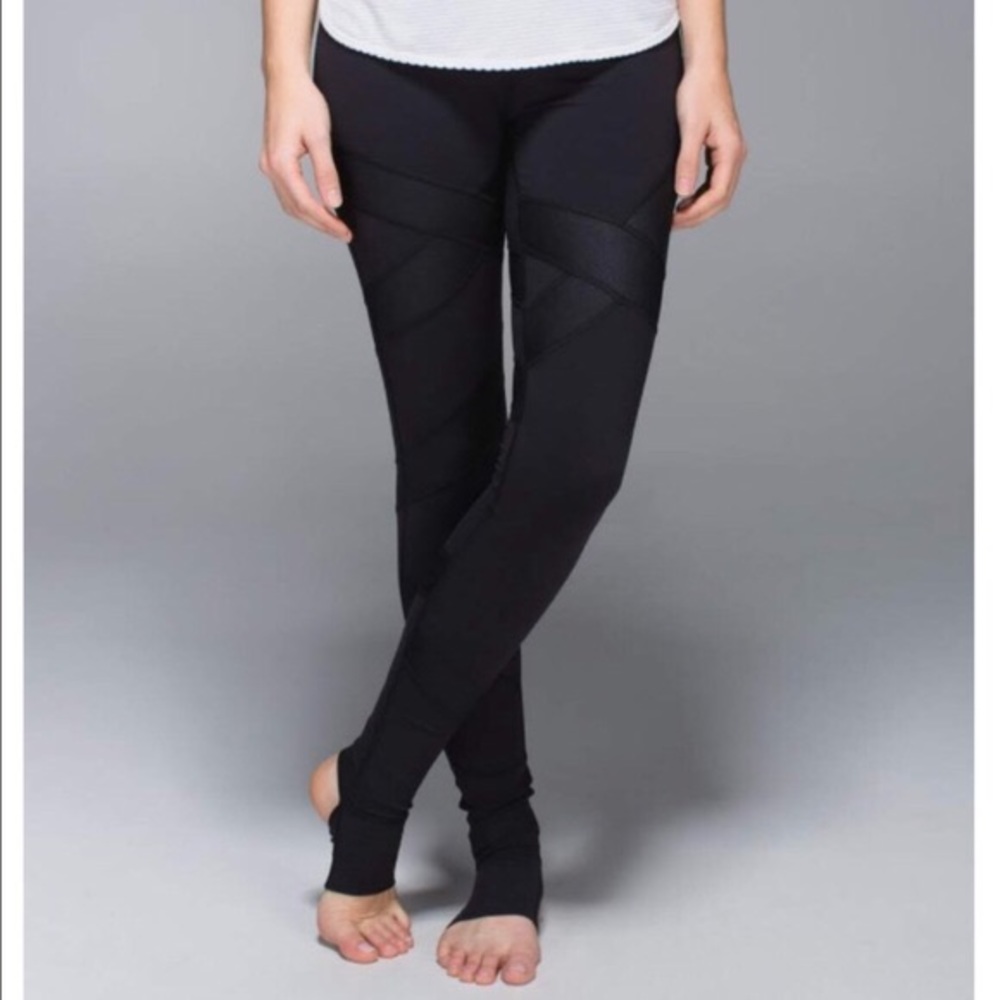 RARE LULULEMON Cire Satin Stirrup Wunder Under SZ4